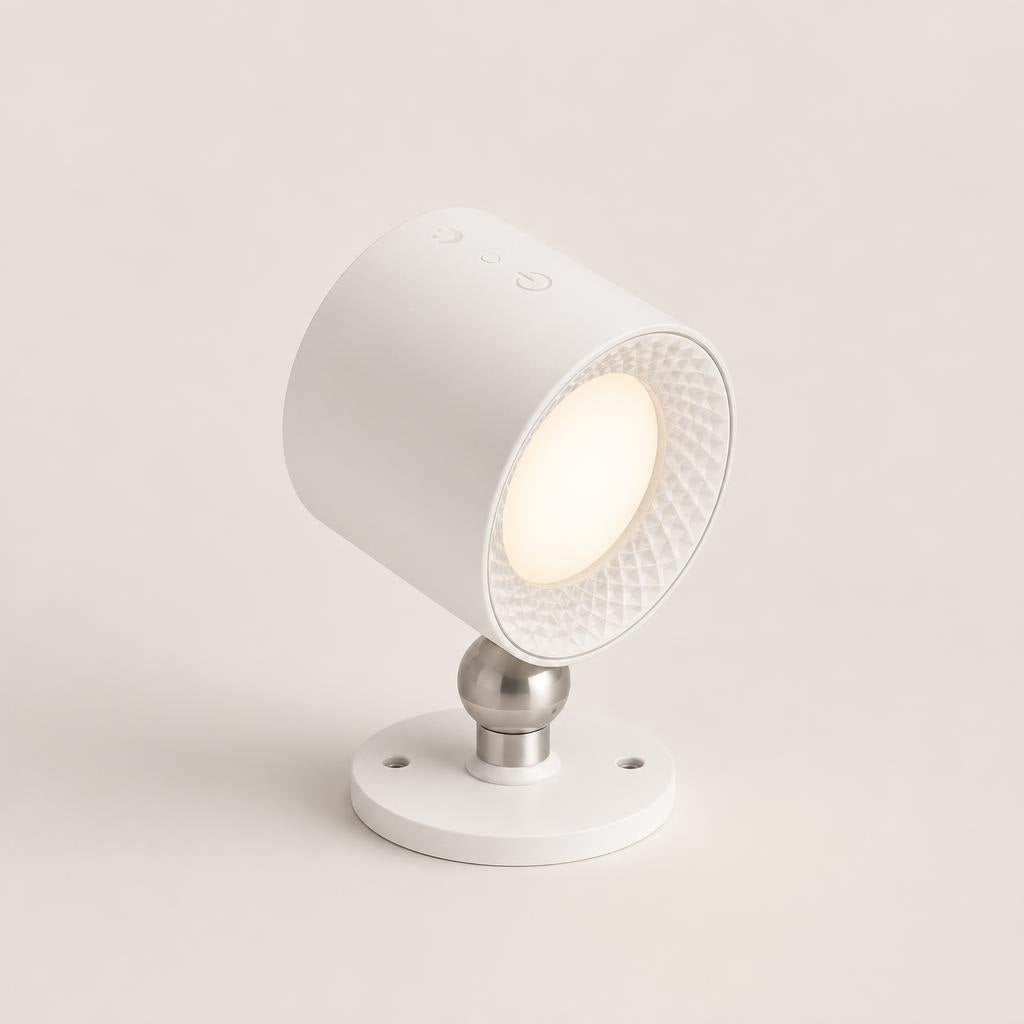 Lámpara de pared LED recargable en blanco, vista de estudio